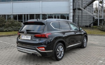 Hyundai Santa Fe IV SUV 2.0 CRDi 185KM 2019 Hyundai Santa Fe 2,0CRDI (185KM) Automat Skory 4x4 Salon PL Bezwypadkowy F, zdjęcie 3