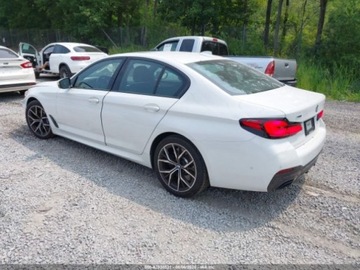 BMW Seria 5 G30-G31 2022 BMW Seria 5 540i xDrive 2022 3.0l 3.0 Benzyna 335KM, zdjęcie 3