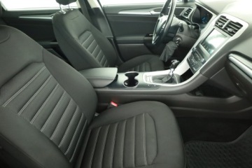 Ford Mondeo V Kombi 2.0 TDCi 150KM 2018 Ford Mondeo 2.0 TDCI, Salon Polska, 4X4, Klima, zdjęcie 6