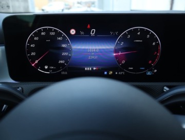 Mercedes Klasa A W177/V177 Hatchback Facelifting 1.3 200 163KM 2023 Mercedes A A 200, Salon Polska, Serwis ASO, zdjęcie 10