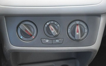 Seat Ibiza III 1.4 16V 85KM 2008 Seat Ibiza 1.4B Klima Oryginalny Lakier Sprowadzony Oplacony 1.4 86KM, zdjęcie 17