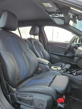 BMW Seria 1 F70 2024 BMW 118 BMW 118i Przebieg: 7600km!! 2024Salon Pols, zdjęcie 25