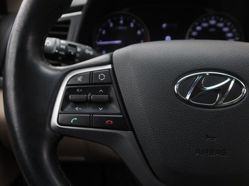 Hyundai Elantra VI Sedan 1.6 MPI 128KM 2016 Hyundai Elantra 1.6 CVVT, Salon Polska, zdjęcie 15