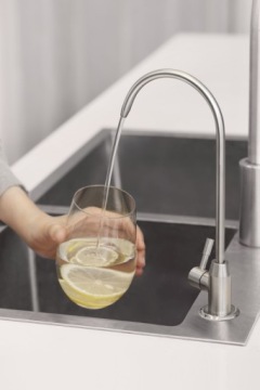 Фильтр для питьевой воды PHILIPS AUT3268 с обратным осмосом под мойку, минерализация
