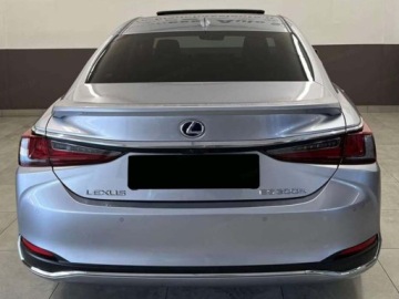 Lexus ES VII (XV70) Sedan Facelifting 300h 218KM 2025 LEXUS ES 300h Business Edition 2.5 E-CVT 218KM, zdjęcie 3