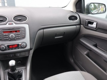 Ford Focus II Hatchback 5d 1.6 Duratec Ti-VCT 115KM 2007 Ford Focus 1.6 i, Salon Polska, Klima, zdjęcie 7
