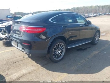 Mercedes GLC C253 2018 Mercedes-Benz GLC 300 4Matic 2018 2.0l 2.0 Benzyna 241KM, zdjęcie 4