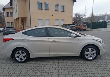 Hyundai Elantra V Sedan 1.6 D-CVVT MPI 132KM 2012 Hyundai Elantra Kupiony w Polsce - benzyna - 1,6 - 132 KM 1.6 Benzyna 132KM, zdjęcie 6