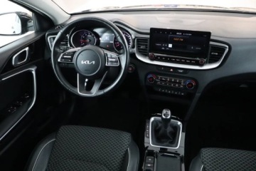 Kia XCeed Crossover 1.5 T-GDI 160KM 2021 Kia XCeed 1.5 T-GDI, Salon Polska, Serwis ASO, zdjęcie 6