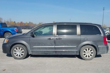 Chrysler Town &amp; Country V 3.6 V6 287KM 2015 Chrysler Town&amp;Country 2015, zdjęcie 4