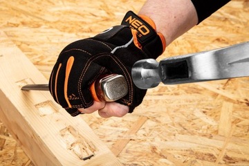 NEO 37-932 ДОЛОТО 32 ММ CRV ДВУХКОМПОНЕНТНАЯ РУКОЯТКА