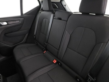 Volvo XC40 Crossover Plug-In 1.5 T4 Plug-in Hybrid 211KM 2021 Volvo XC 40 FV23% PHEV T5 navi kamera tempomat LED, zdjęcie 16
