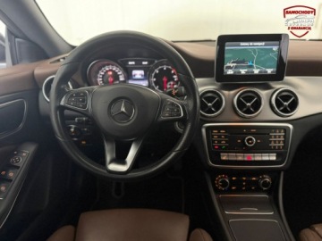 Mercedes CLA C117 Shooting Brake Facelifting 1.5 180 d 109KM 2016 Mercedes-Benz CLA Shooting Brake X117 Bezwypadkowy Serwisowany Automat 1.5, zdjęcie 18