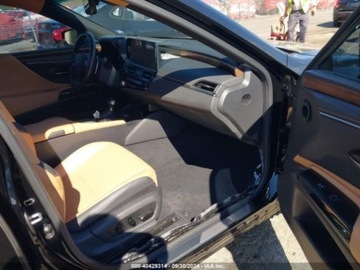 Lexus ES VII (XV70) 2022 Lexus ES 350 2022 3.5l 3.5 Benzyna 302KM, zdjęcie 9