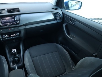 Skoda Fabia III Hatchback Facelifting 1.0 TSI 95KM 2020 Skoda Fabia 1.0 TSI, Salon Polska, Serwis ASO, zdjęcie 7