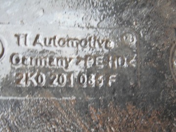 NÁDRŽ PALIVA 2K0201138B VW CADDY 2K 1.6 1.9 2.0 TDI SDI ORIGINÁLNÍ