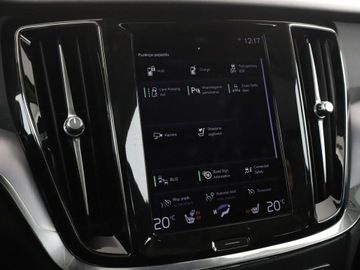 Volvo V60 II  Kombi Plug-in 2.0 T6 Plug-In Hybrid 341KM 2020 Volvo V60 Inscription Expression PHEV AWD T6, zdjęcie 23
