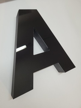 Рекламные 3D буквы, надпись логотипа из оргстекла на стене
