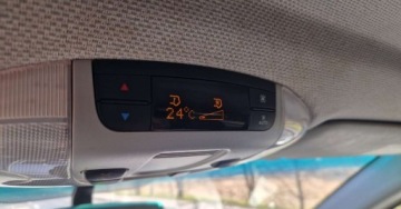 Mercedes Vito W639 Kombi Facelifting 116 CDI 163KM 2012 Mercedes-Benz Vito 2.2 CDI 163KM LED Lift Hak 2.1 Diesel 163KM, zdjęcie 17