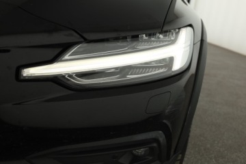 Volvo V60 II  2021 Volvo V60 Cross Country B4 2.0 AWD, 194 KM, 4X4, zdjęcie 19