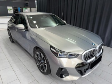 BMW Seria 5 G90-91 Touring 2.0 520d 197KM 2026 BMW Seria 5 520d xDrive Sport Sedan 2.0 (197KM) 2026, zdjęcie 5