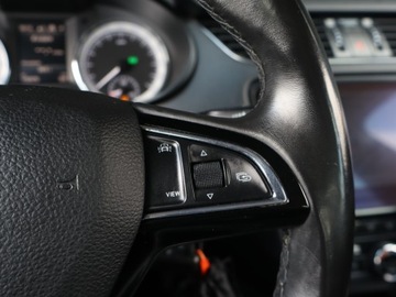 Skoda Octavia III Kombi Facelifting 2.0 TDI 150KM 2019 Skoda Octavia 2.0 TDI, Salon Polska, DSG, VAT 23%, zdjęcie 17
