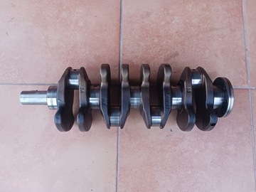 HŘÍDEL MERCEDES 1,8 KOMPRESOR R27101