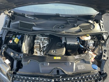 Mercedes Klasa V W447 Długi Facelifting 2.0 300d 237KM 2025 Mercedes Klasa V Exclusive 4Matic AMG Burmester, zdjęcie 16