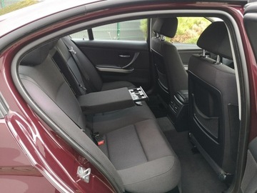 BMW Seria 3 E90-91-92-93 Limuzyna E90 318i 143KM 2009 BMW 318 2.0 143KM Klimatronik Sensory LIFT, zdjęcie 18