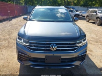 Volkswagen Tiguan III 2024 Volkswagen Tiguan 2024 Volkswagen Tiguan 2.0T SEL R-Line 4MOTION 2.0 184KM, zdjęcie 4