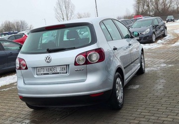 Volkswagen Golf Plus I 2005 Volkswagen Golf Plus 1,4 MPI Klima 1.4 Benzyna 75KM, zdjęcie 2