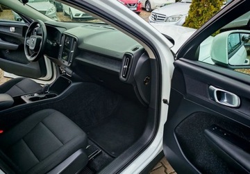 Volvo XC40 Crossover 2.0 D3 150KM 2018 Volvo XC 40 2.0 Diesel 149KM, zdjęcie 19