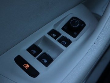 Volkswagen Passat B8 Limousine 1.8 TSI BlueMotion Technology 180KM 2017 VW Passat 1.8 TSI, Salon Polska, Serwis ASO, zdjęcie 18