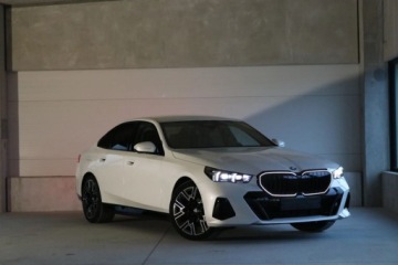 BMW Seria 5 G90-91 2025 BMW Seria 5 3.0 Diesel 303KM, zdjęcie 2