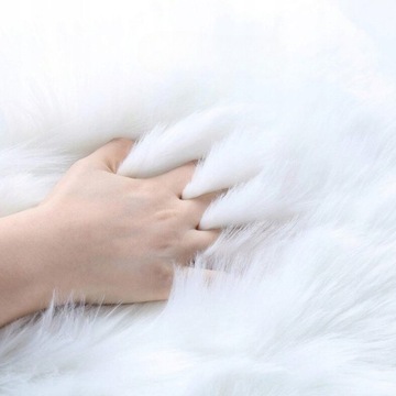 Коврик искусственный пушистый меховой ковер для гостиной мягкий 90 см.