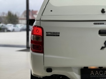 Mitsubishi L200 V Club Cab 2.4 154KM 2019 Mitsubishi L200 DC Invite / Wyciągarka / Hak / Sal, zdjęcie 30