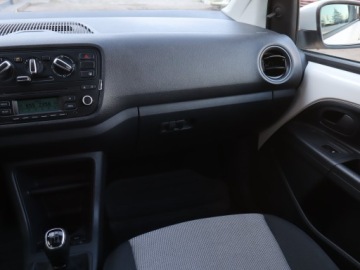 Skoda Citigo Hatchback 5d 1.0 60KM 2015 Skoda Citigo 1.0 MPI, Salon Polska, 1. Właściciel, zdjęcie 7