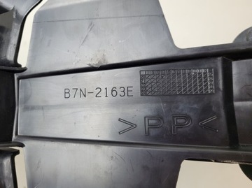 YAMAHA MT09 21+ BŁOTNIK TYŁ MOCOWANIE TABLICY