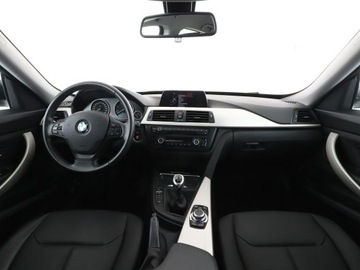 BMW Seria 3 F30-F31-F34 Limuzyna 2.0 318d 143KM 2015 BMW 3GT bi-xenon/LED skóra navi klima auto, zdjęcie 14