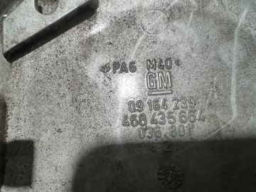 КОРПУС КРЫШКИ ТОПЛИВОЗАПРАВОЧНОЙ ЗАПРАВКИ OPEL CORSA C 09164239 468435664 09164237