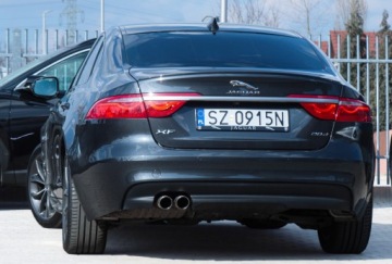 Jaguar XF II Sedan 2.0 i4D 180KM 2018 Jaguar XF R-Sport Ogrzew.Kierow. Navi Pro 10,2’" Fotele Elek.+Ogrz. Carplay, zdjęcie 8