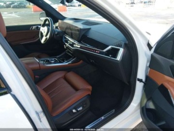 BMW X7 2024 BMW X7 2024 BMW X7 XDRIVE40I 3.0 Benzyna 375KM, zdjęcie 14