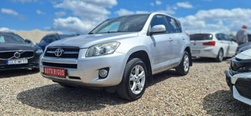 Toyota RAV4 III MPV 2.0VVT-i Multidrive S 158KM 2009 Toyota RAV-4 Climatronic instalacja gazowa, zdjęcie 2