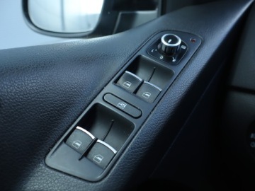 Volkswagen Tiguan I SUV Facelifting 2.0 TDI CR DPF BlueMotion 140KM 2014 VW Tiguan 2.0 TDI, Xenon, Bi-Xenon, Klima, zdjęcie 12
