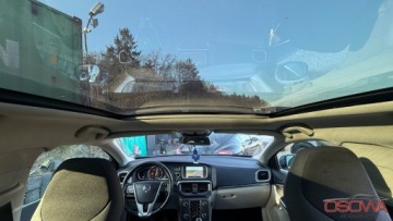 Volvo V40 II Cross Country D3 150KM 2015 Volvo V40 2.0d3 204KM bi xenon asyst.park Navi kamera panorama zamiana 1, zdjęcie 31