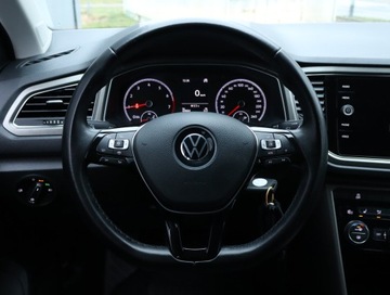 Volkswagen T-Roc I SUV 1.0 TSI 115KM 2020 VW T-Roc 1.0 TSI, Salon Polska, VAT 23%, Klima, zdjęcie 19