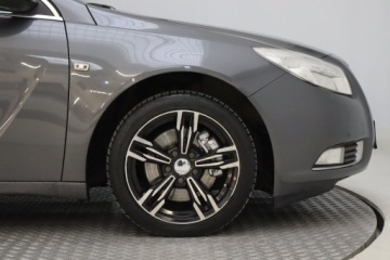 Opel Insignia I Sports Tourer 2.0 CDTI ECOTEC 130KM 2010 Opel Insignia 2.0 CDTI, Navi, Klima, Klimatronic, zdjęcie 14