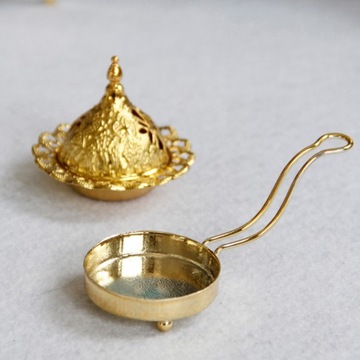 ЗОЛОТОЙ АРАБСКИЙ КАНДЕЛЯБР ДЛЯ СВЕЧ И ДЕКОРАТИВНЫЙ ФРАНЦУЗ