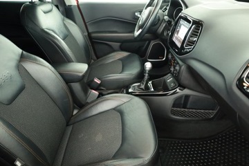 Jeep Compass II SUV 1.4 MultiAir 140KM 2017 Jeep Compass 1.4 MultiAir, Salon Polska, zdjęcie 6