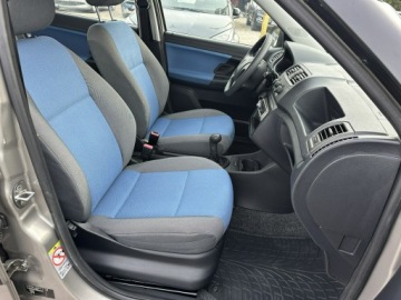 Skoda Fabia II Hatchback 1.2 i HTP 12V 70KM 2007 Škoda Fabia Skoda Fabia 1.2 benzyna/Salon, zdjęcie 17